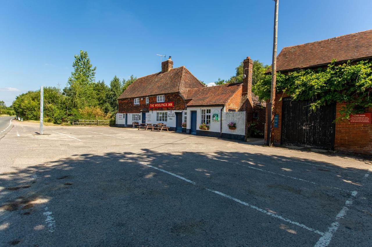 The Woolpack Glamping Hotel Maidstone Exterior photo
